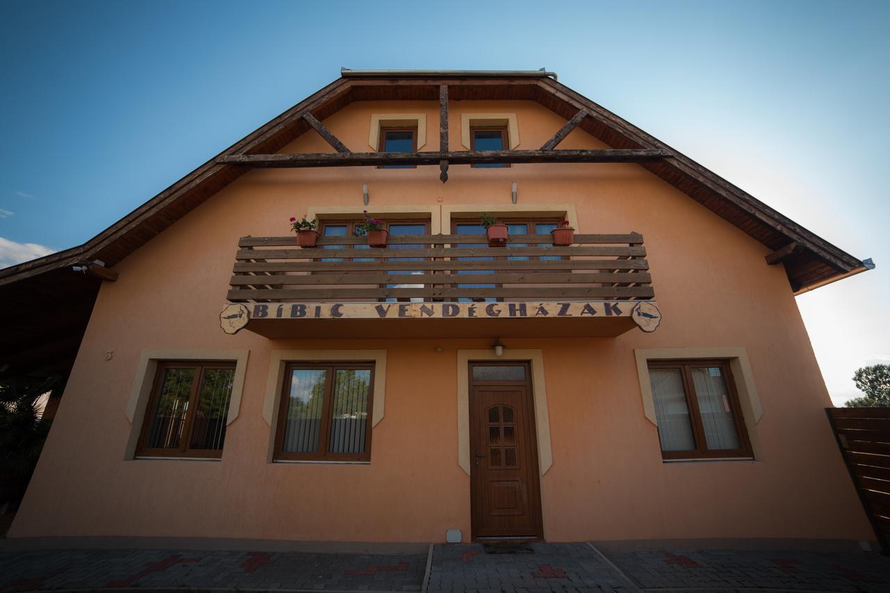Bibic Vendeghazak Hotel Nagybajom Eksteriør billede